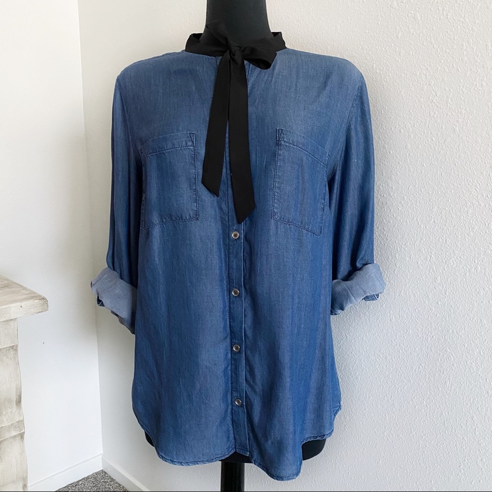 NY&Co Soho Jeans Chambray Shirt Size M - Picture 1 of 8